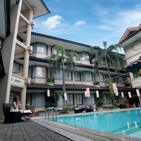 Bentani Hotel & Residence Cirebon Kültér fotó