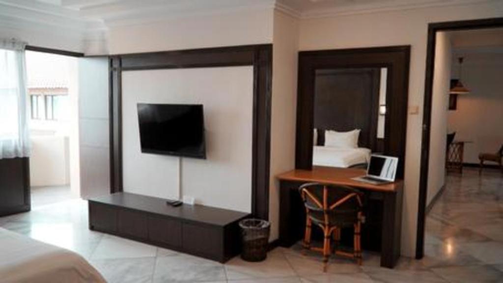 Bentani Hotel & Residence Cirebon Kültér fotó