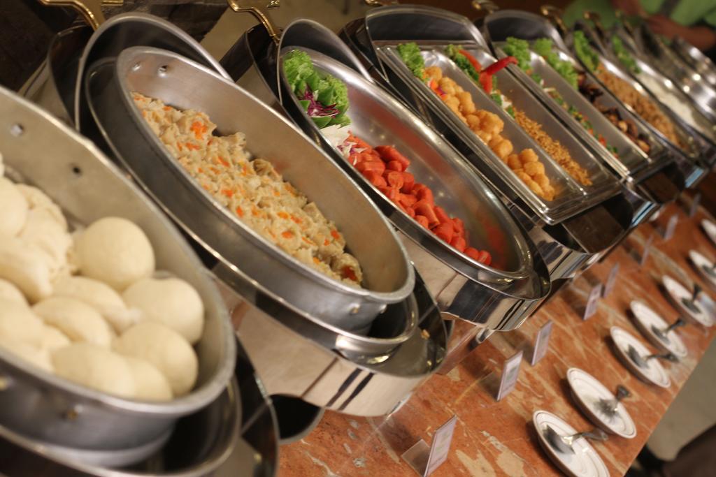 Bentani Hotel & Residence Cirebon Kültér fotó